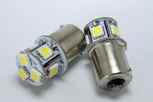 Лампа LED 1 контакт T18 8SMD 50/50 R5W 24V BA15S білий (КИТАЙ) НФ-00014701 фото